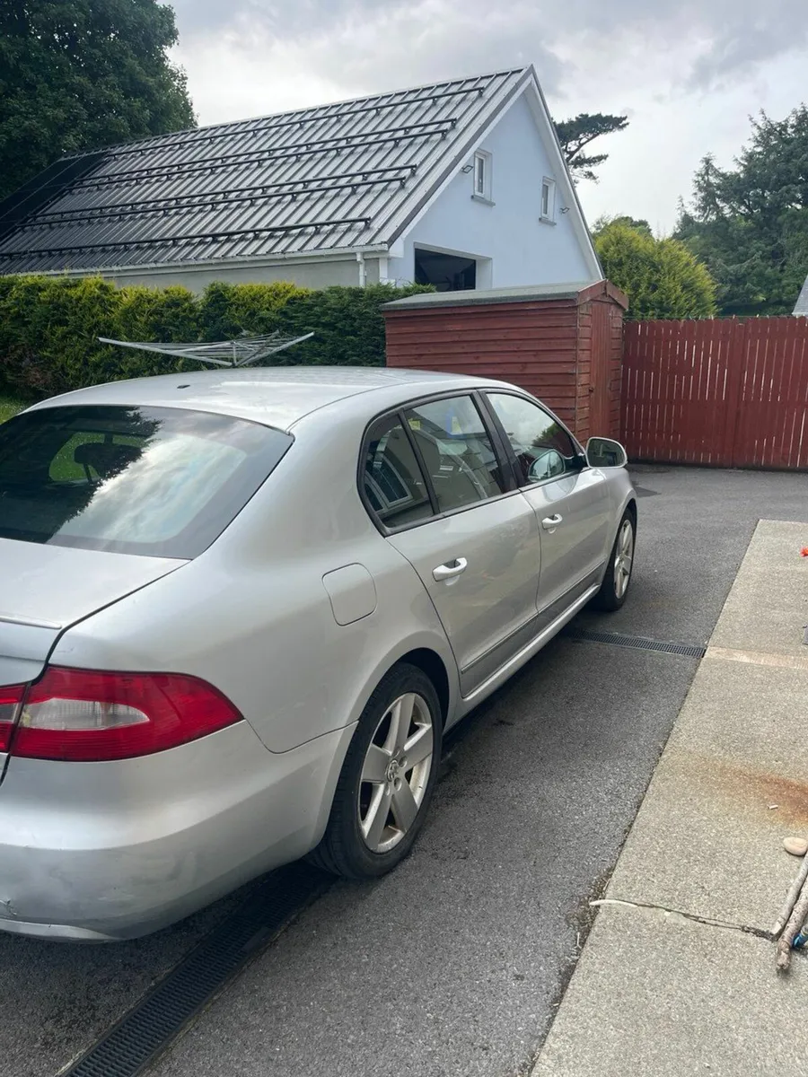 Skoda Superb 2013 ACTIVE GL 1.6TDI 105HP - Image 3