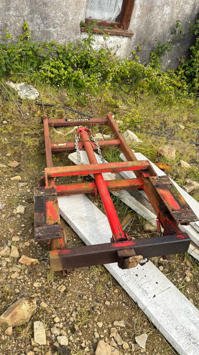 3 point linkage mast - Image 1