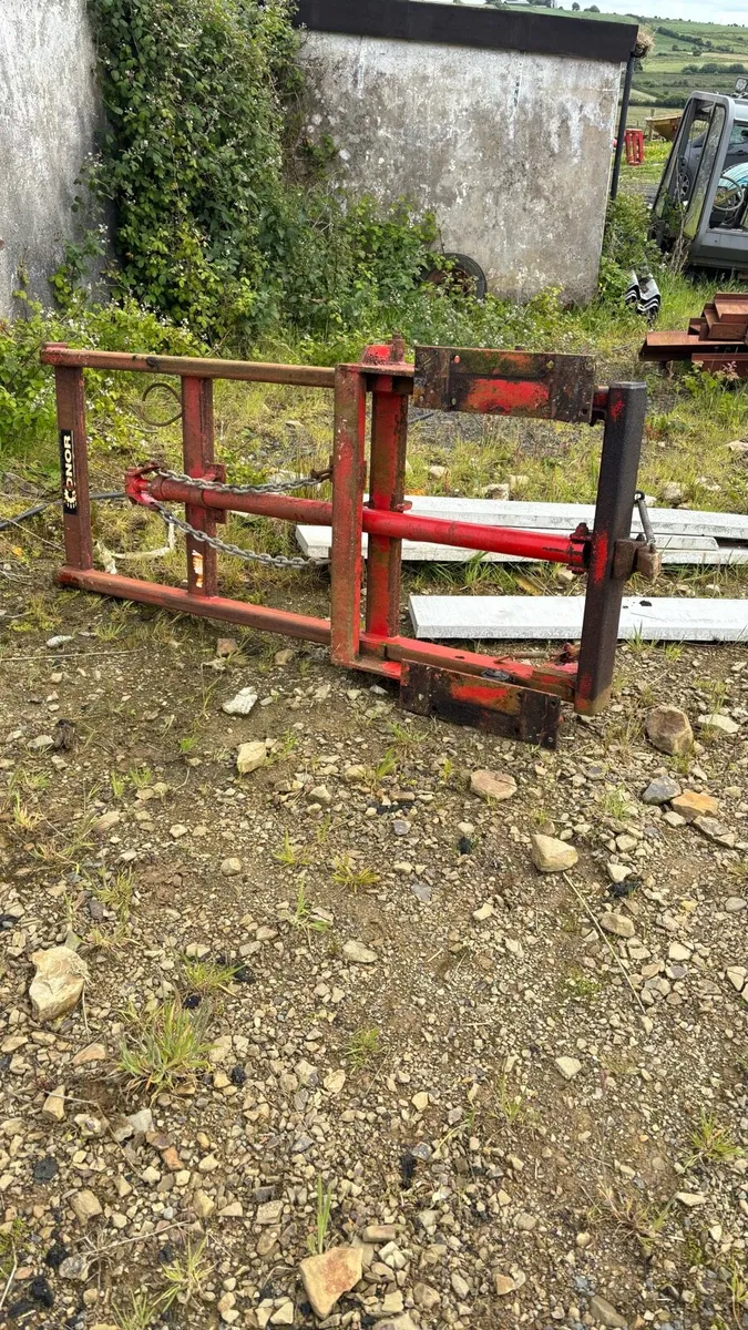 3 point linkage mast - Image 2