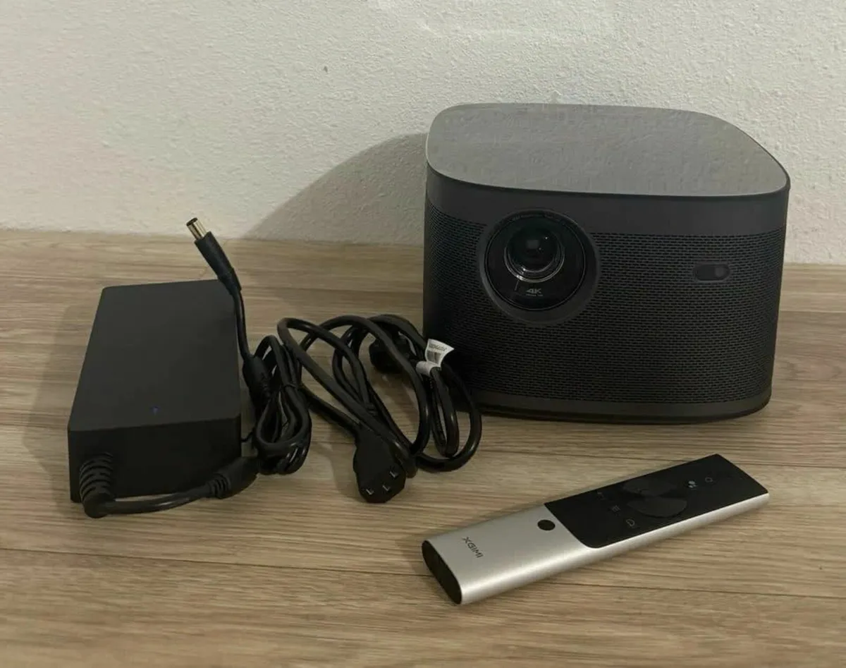 XGIMI HORIZON Pro 4K DLP Projector - Image 3