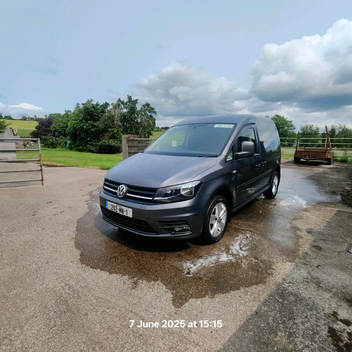 Volkswagen Caddy 150bhp DSG - Image 2