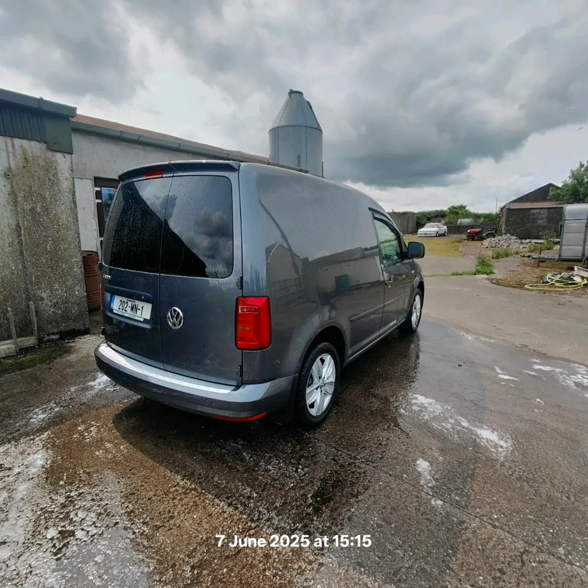 Volkswagen Caddy 150bhp DSG - Image 4