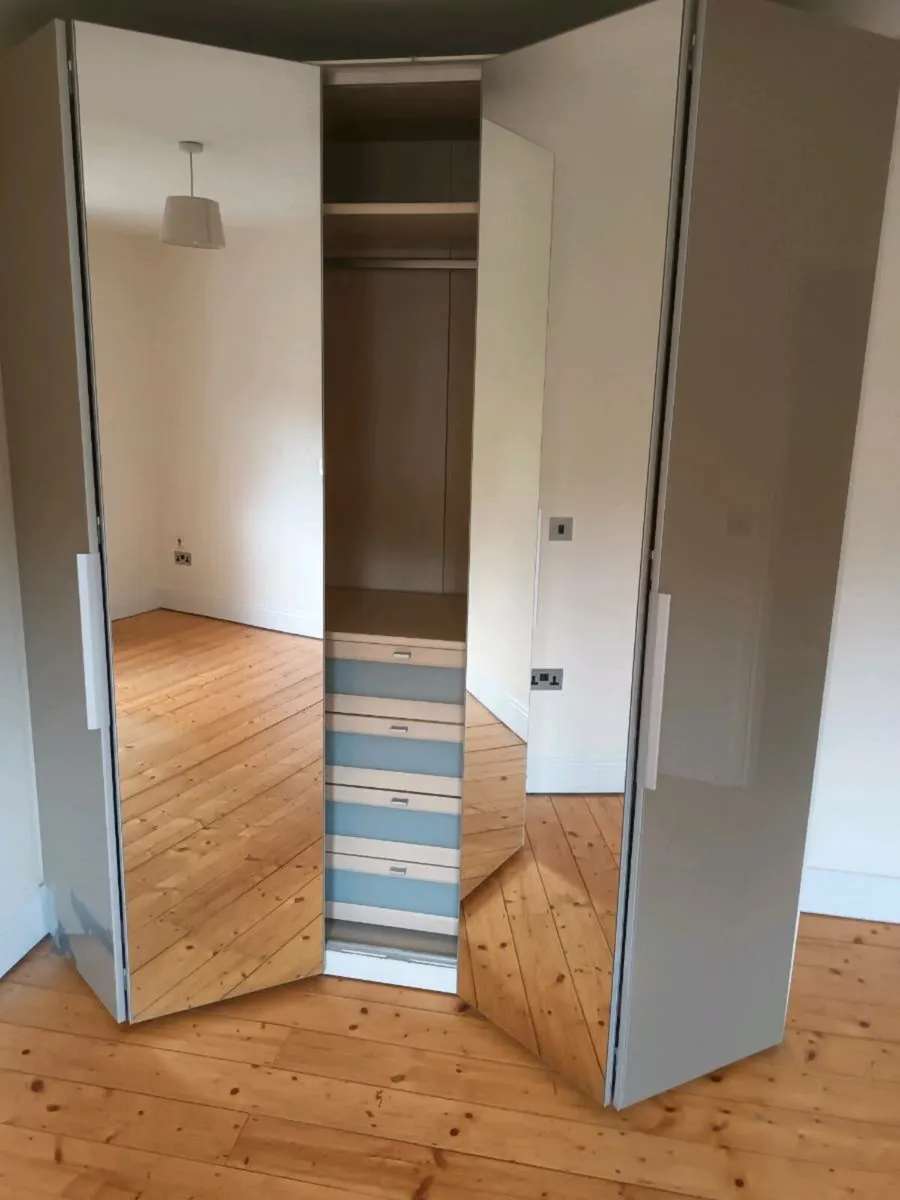 Sliding Door Wardrobe - Image 2