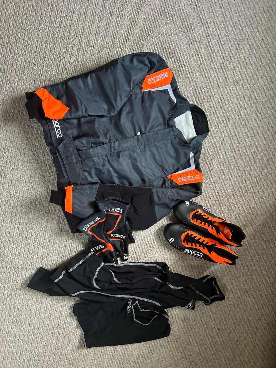 Sparco Kart-wear bundle. - Image 1