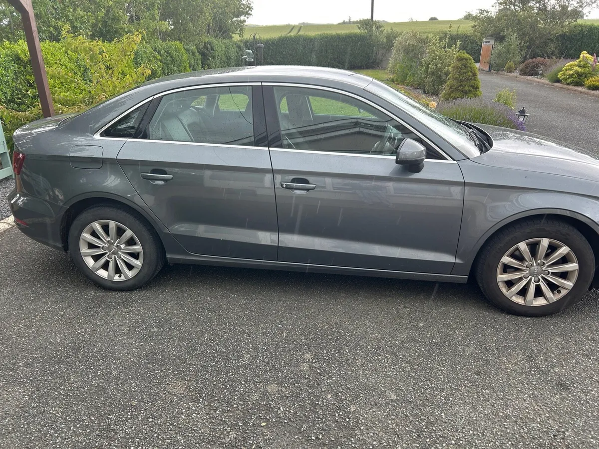 Audi A3 saloon 2017 - Image 3