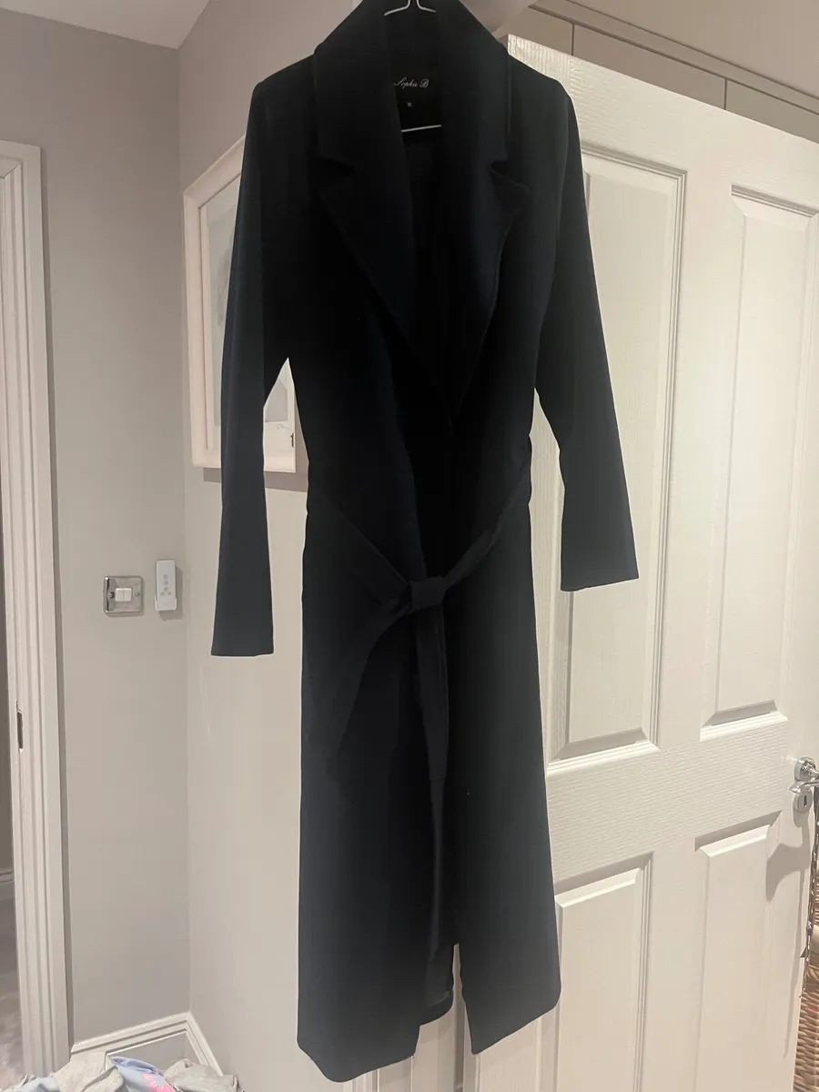 Ladies Navy Coat - Image 2