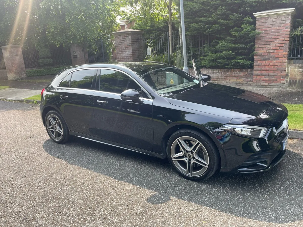 Mercedes A250E - Image 3