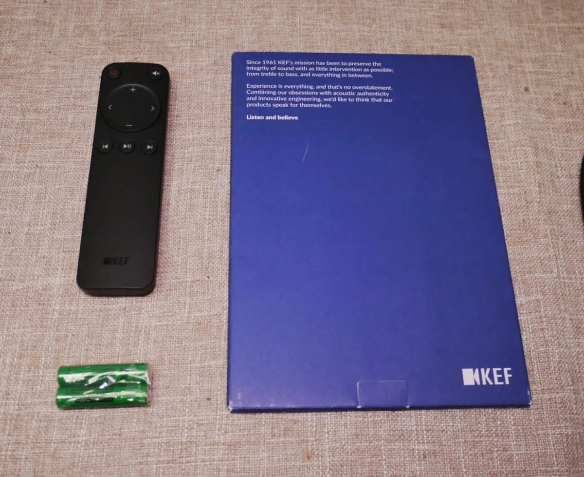 KEF LSX II LT Wireless HiFi Speakers - Pair - Image 4