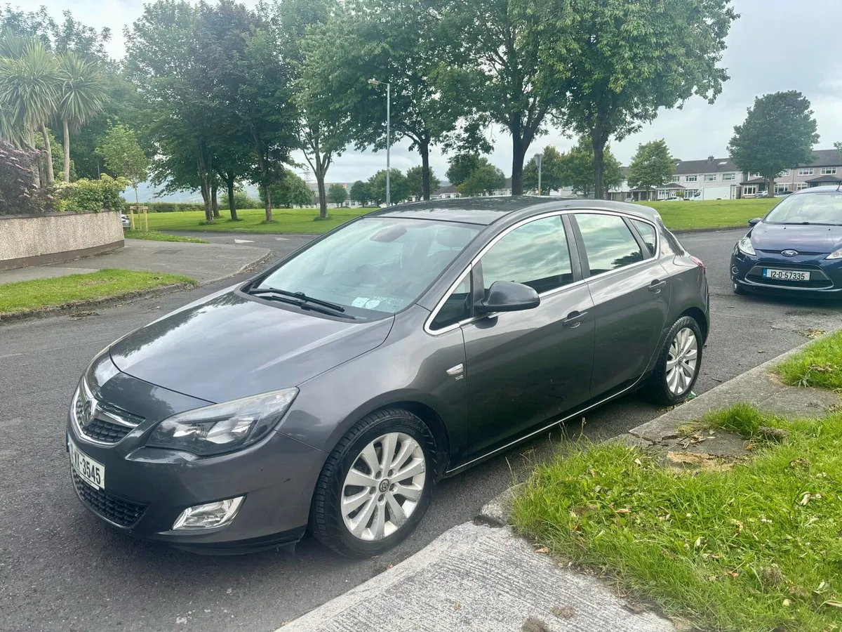 OPEL ASTRA 1.7D 2012 NCT 04/26 €2500 - Image 1
