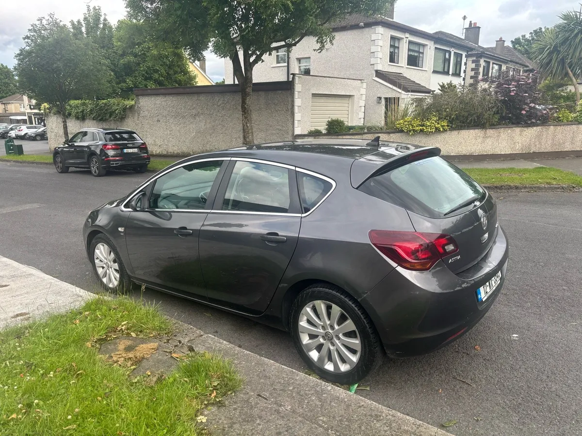 OPEL ASTRA 1.7D 2012 NCT 04/26 €2500 - Image 4