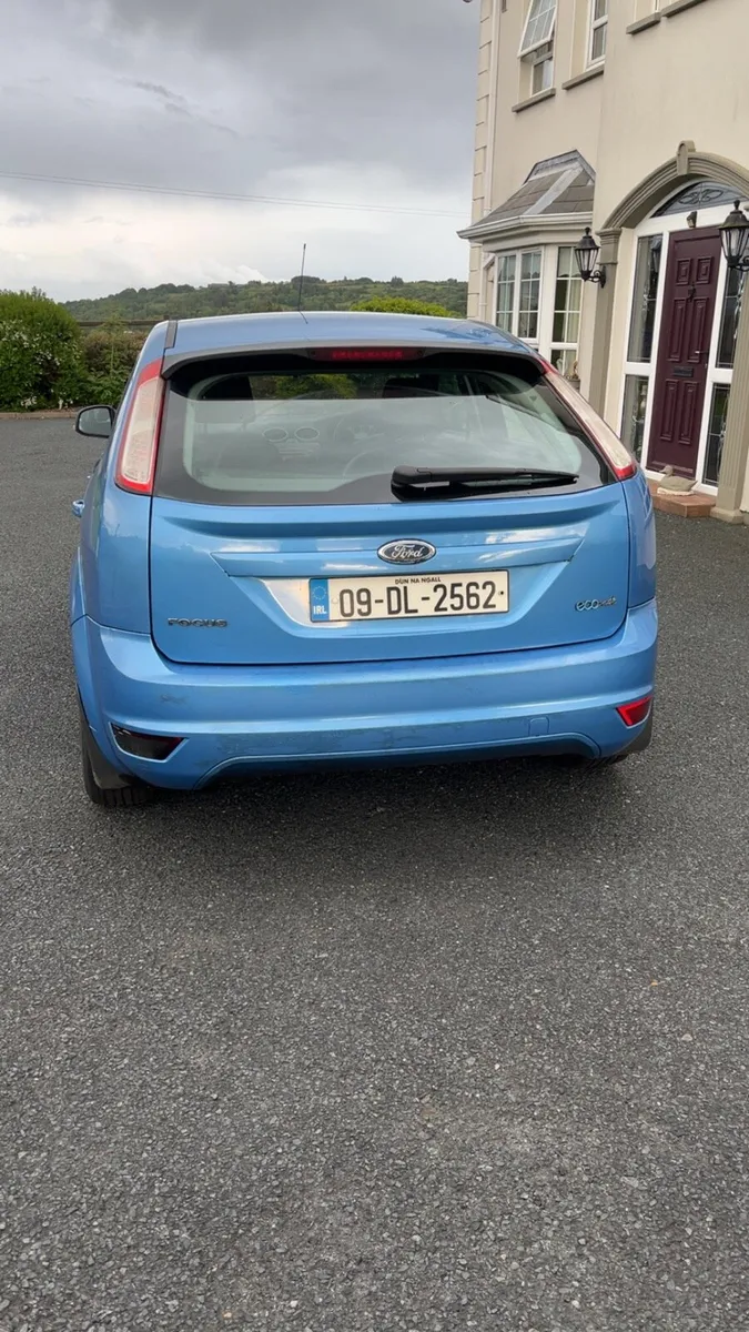 2009 Ford Focus - Image 4