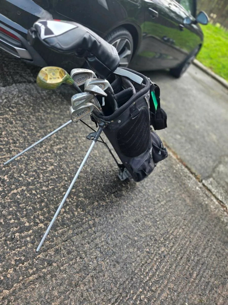 Golf clubs - Image 1