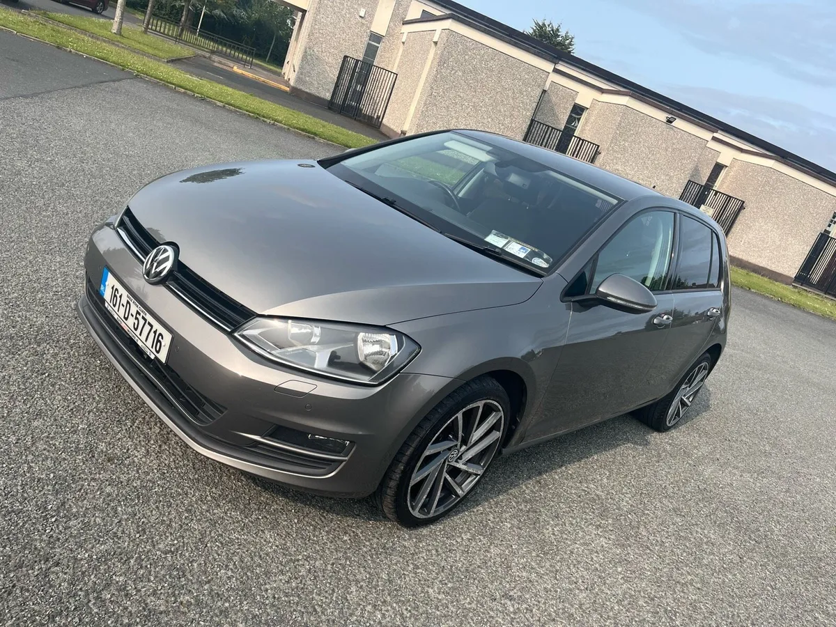 Volkswagen Golf TAX+NEW NCT LOW MILEAGE - Image 2