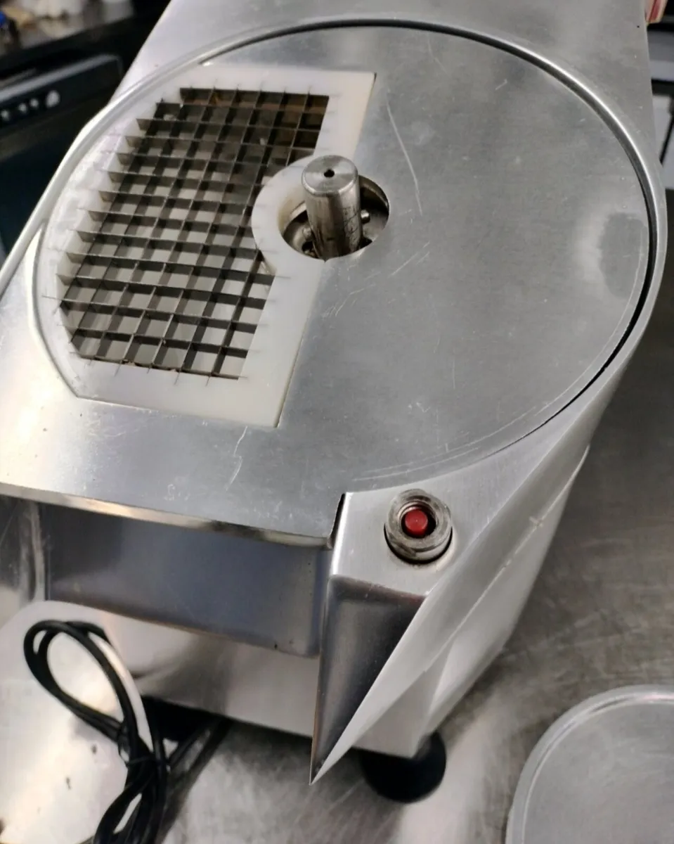 Buffalo Veg Prep Machine - Image 2