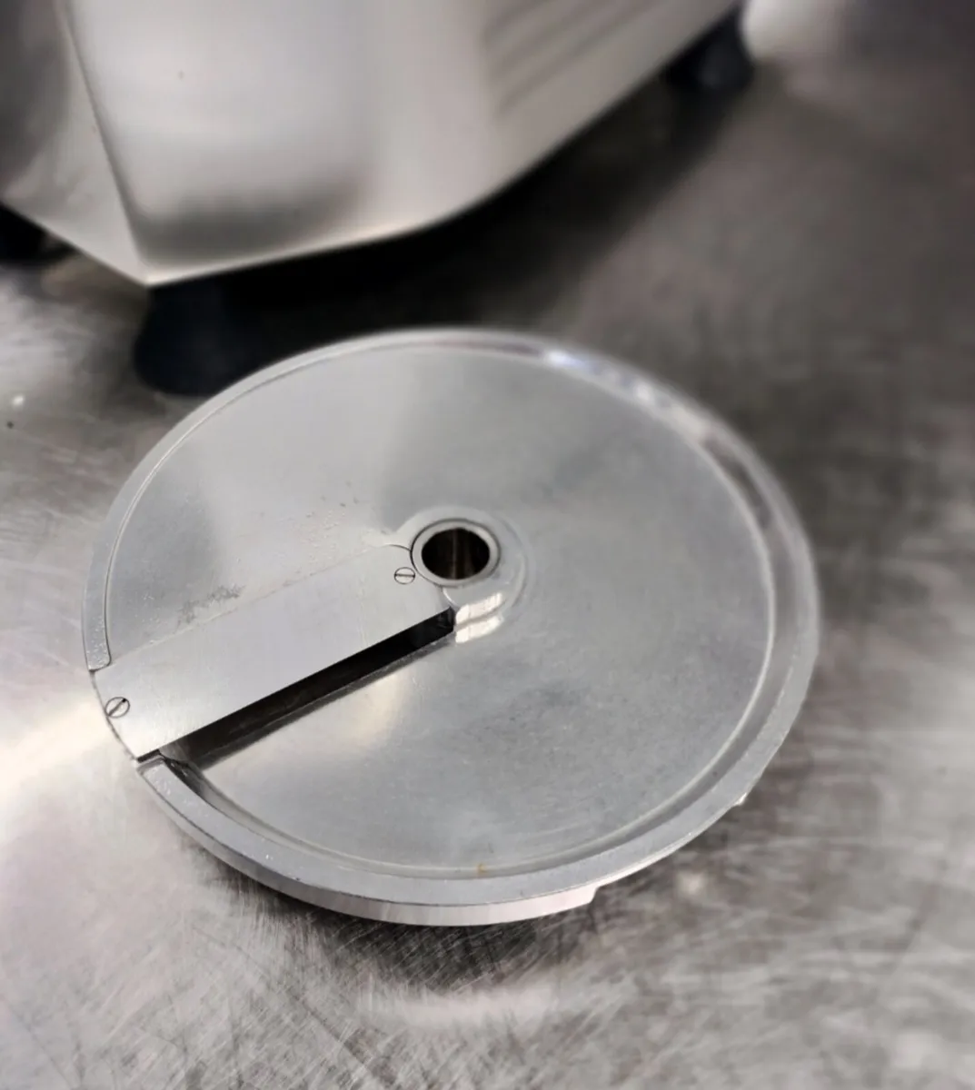 Buffalo Veg Prep Machine - Image 4