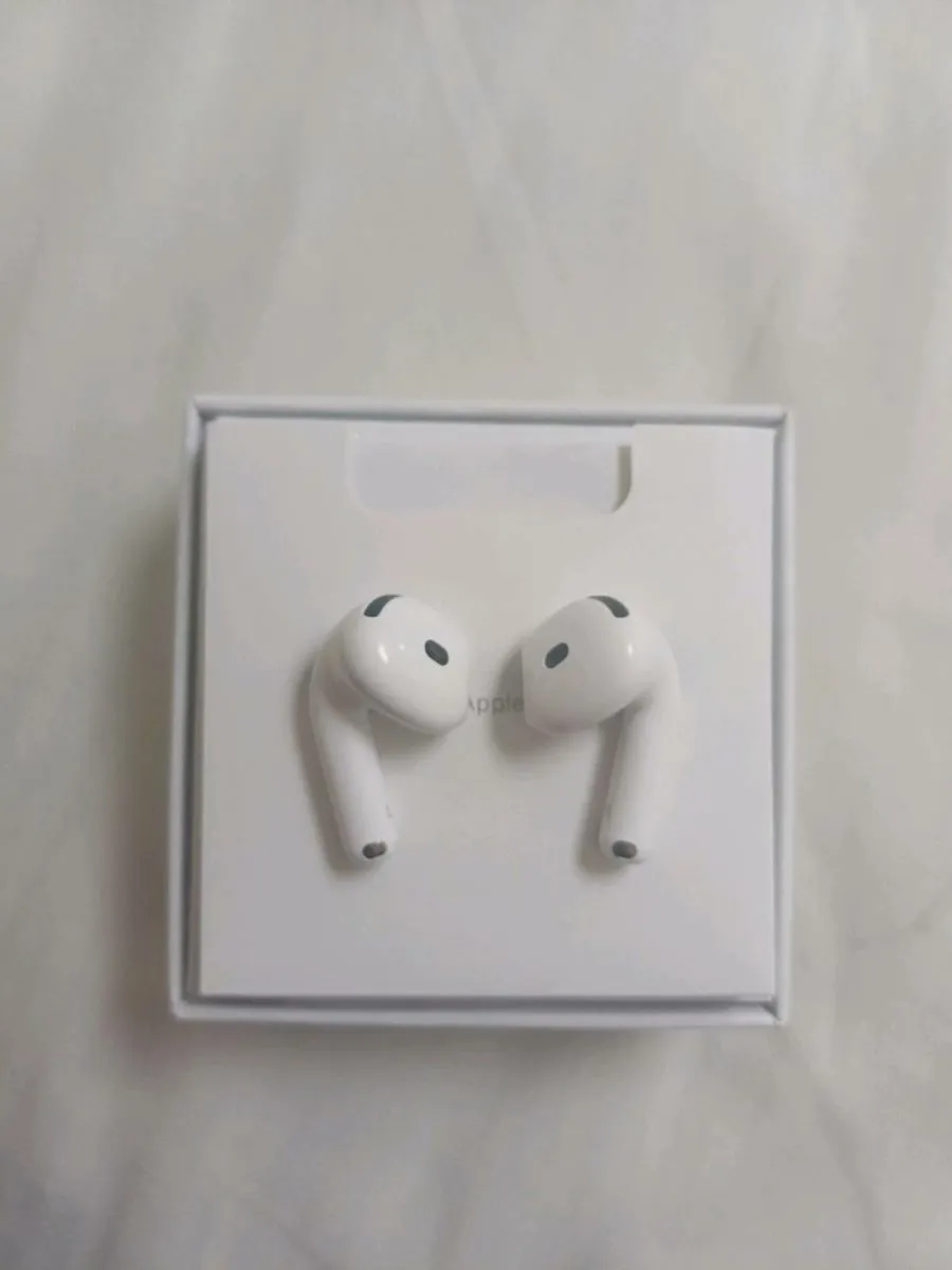 Apple Airpods Gen 4 (ANC) - Image 4
