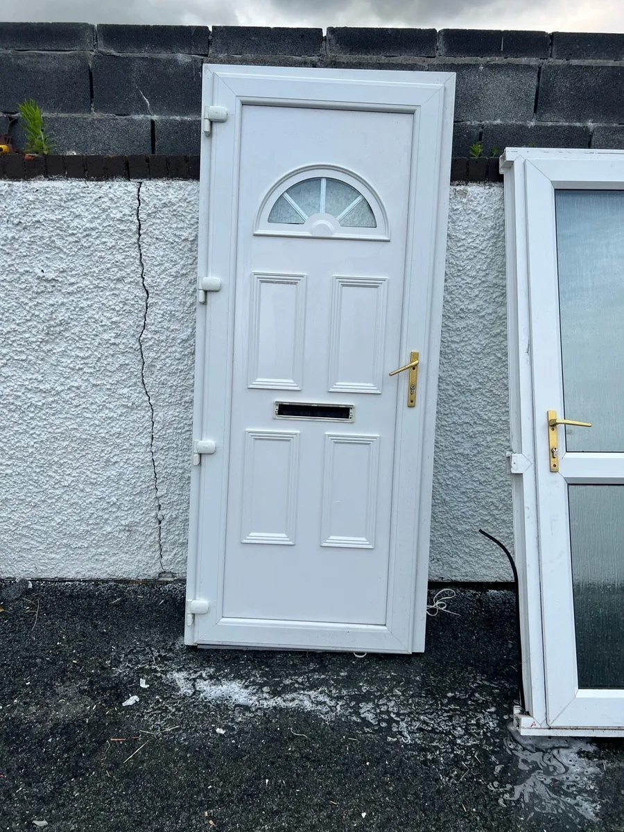 Pvc front door - Image 1