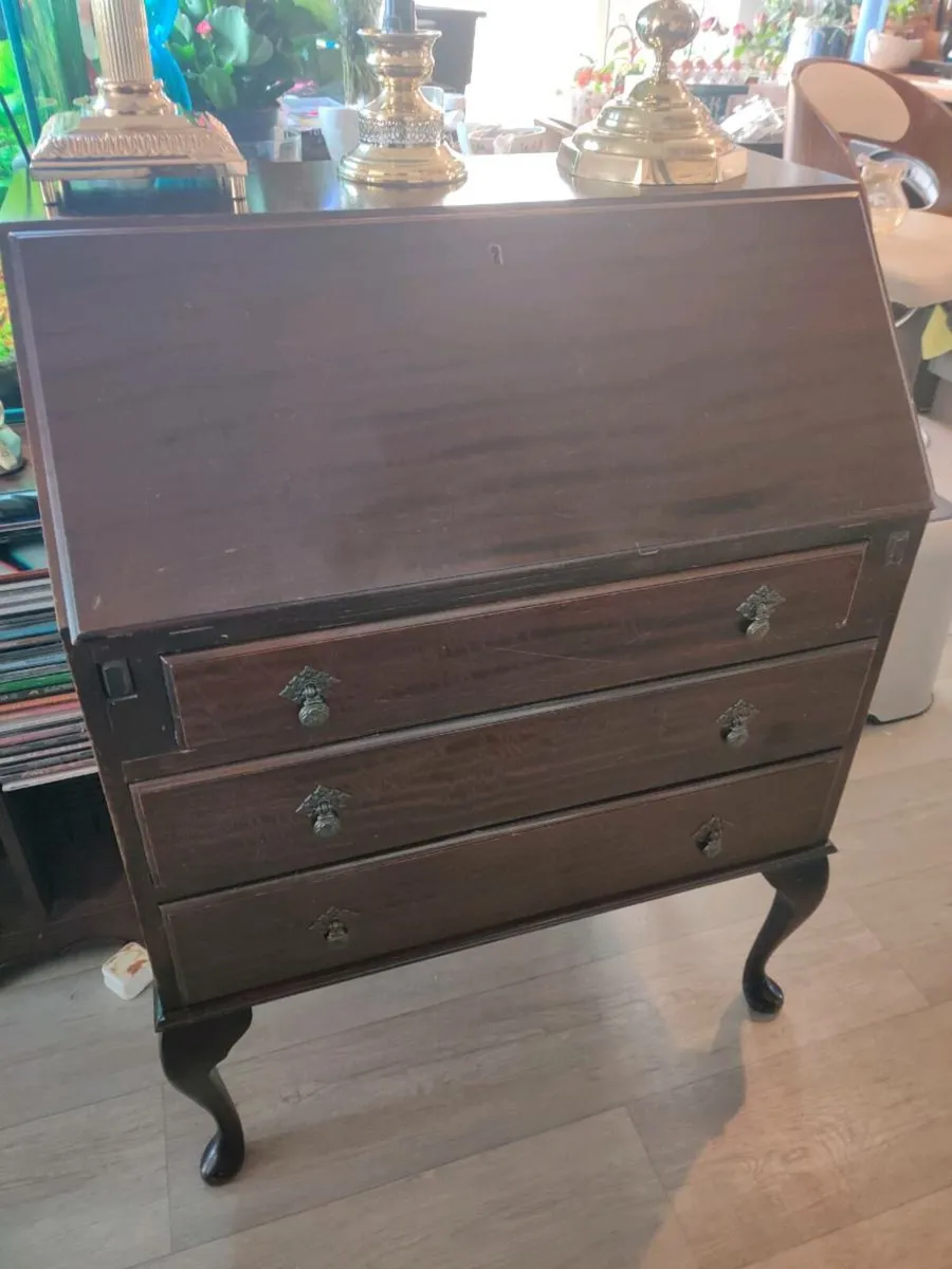Mahogany bureau - Image 2