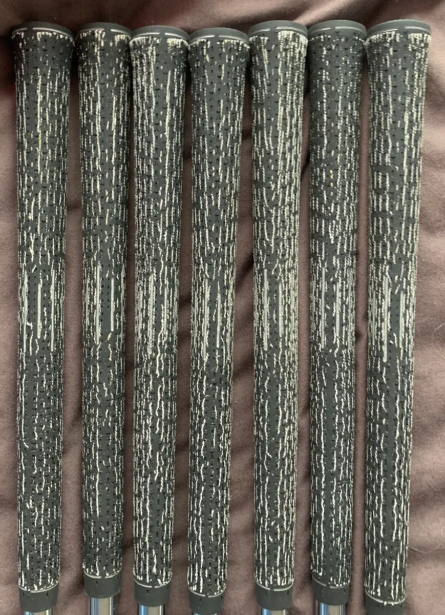 Mizuno golf irons - Image 3