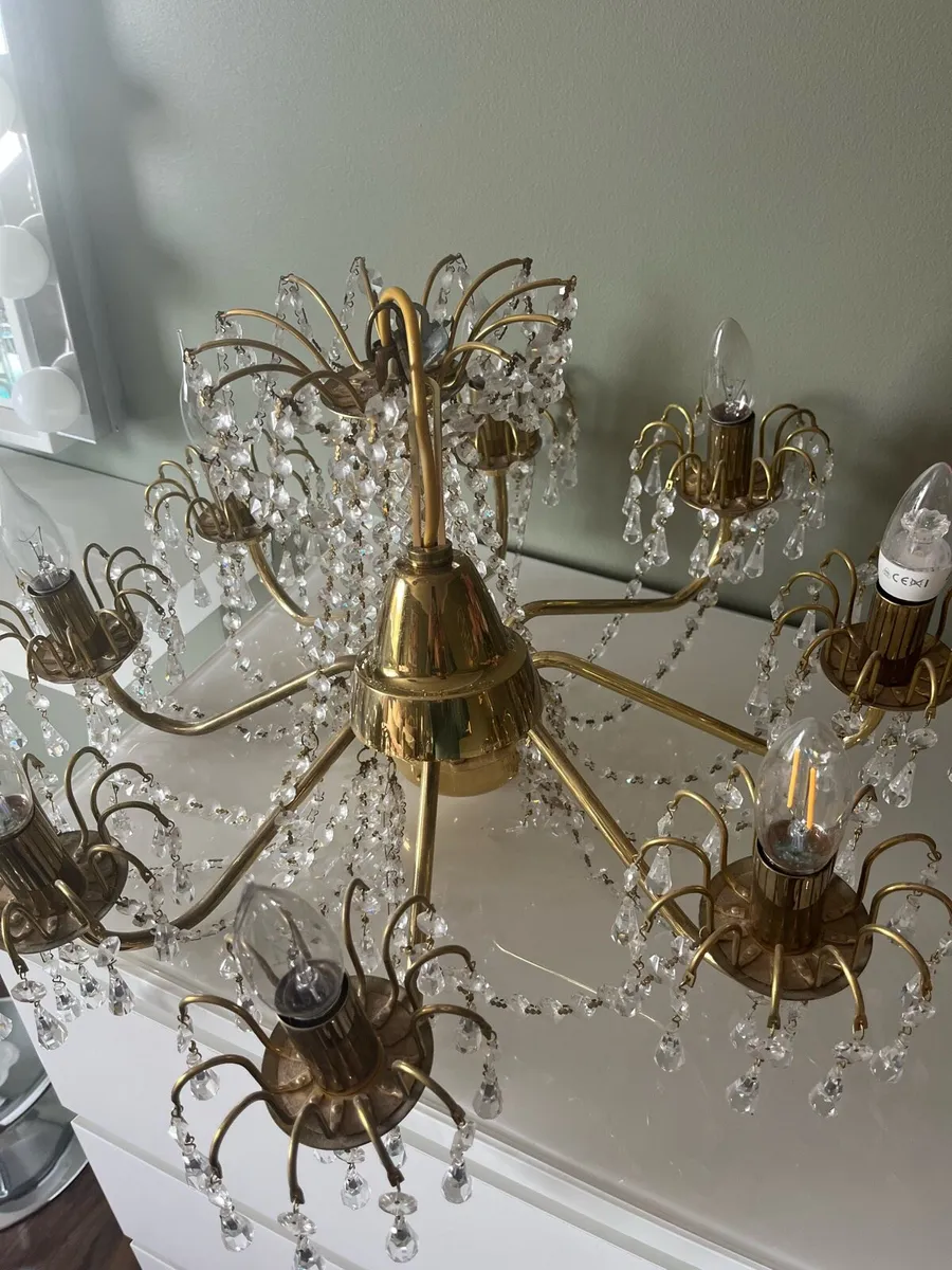 Chandelier