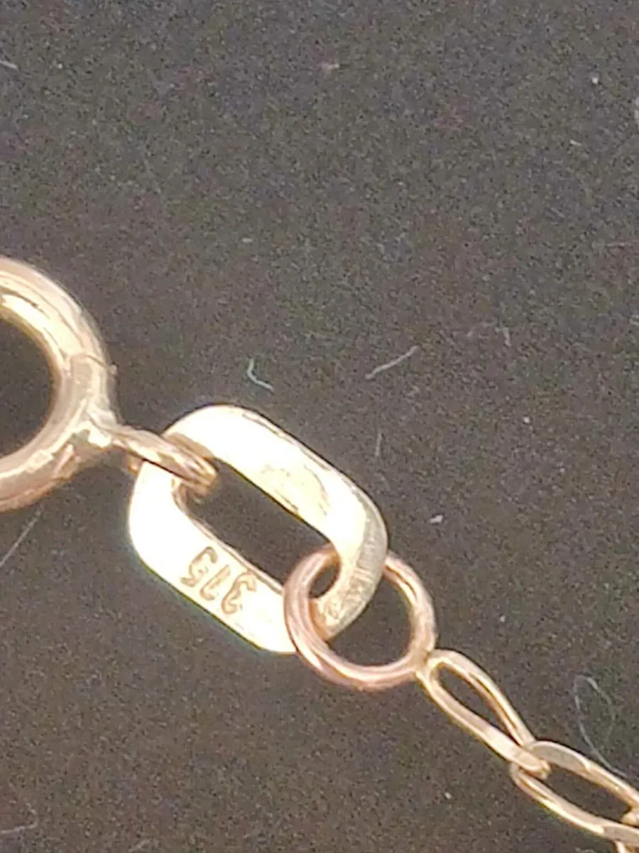 Lady Cameo 9ct yellow gold - Image 4