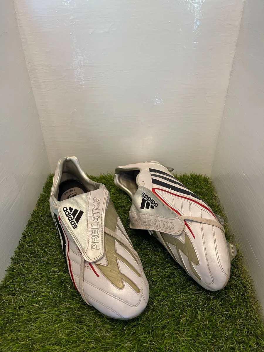 Adidas Predator Powerswerve SG Football Boots - Image 1