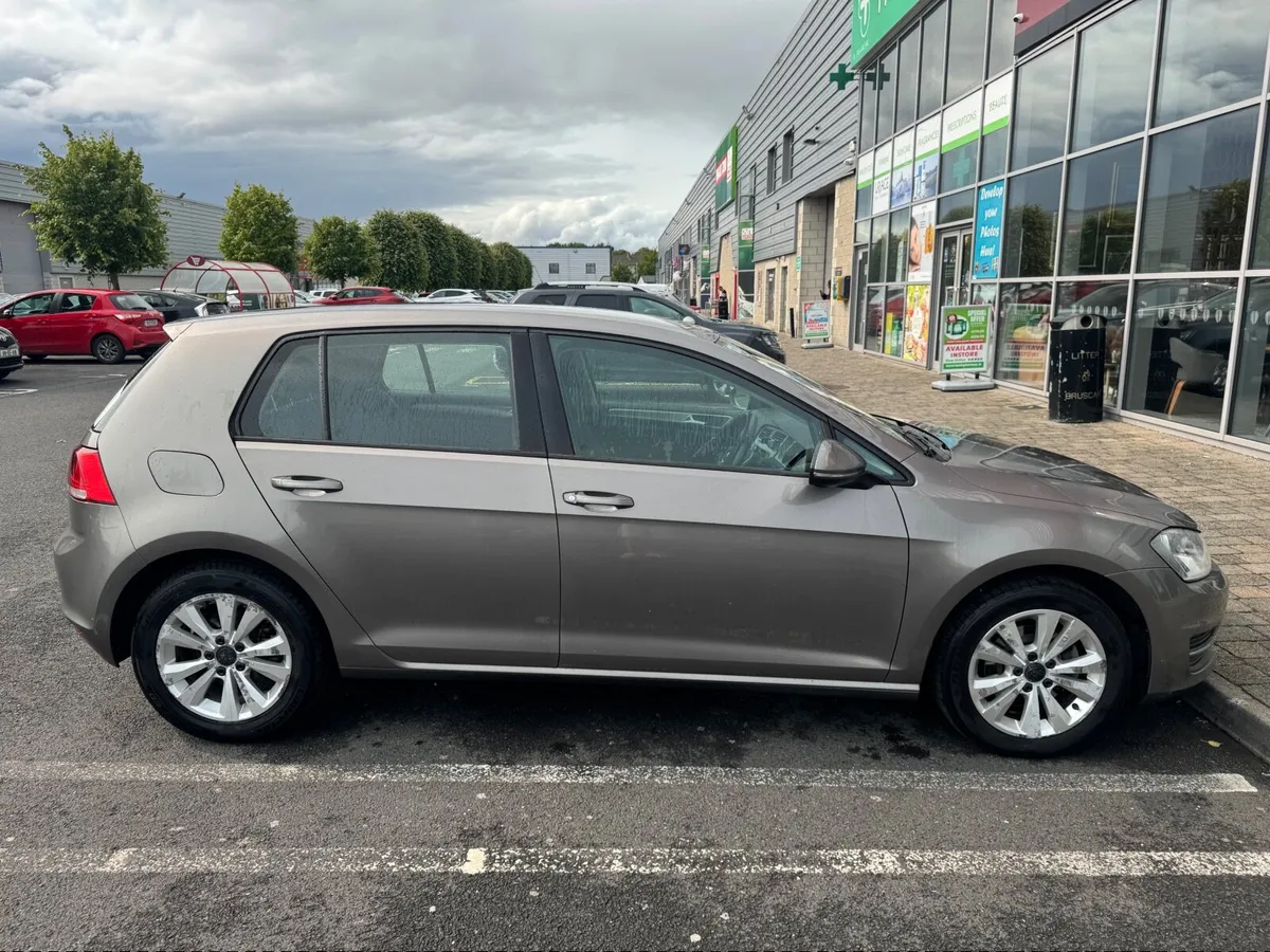 Volkswagen Golf 2014 - Image 4