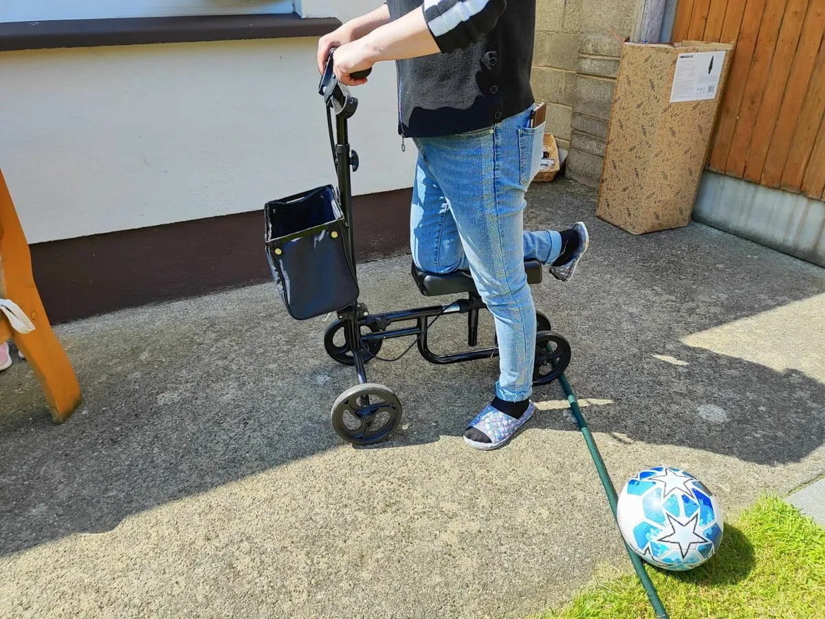 Knee walker - Image 1