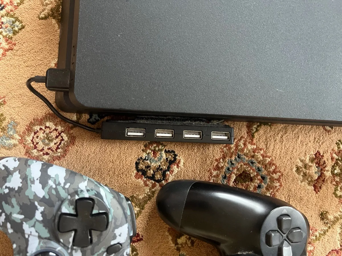 PlayStation 4 - Image 4
