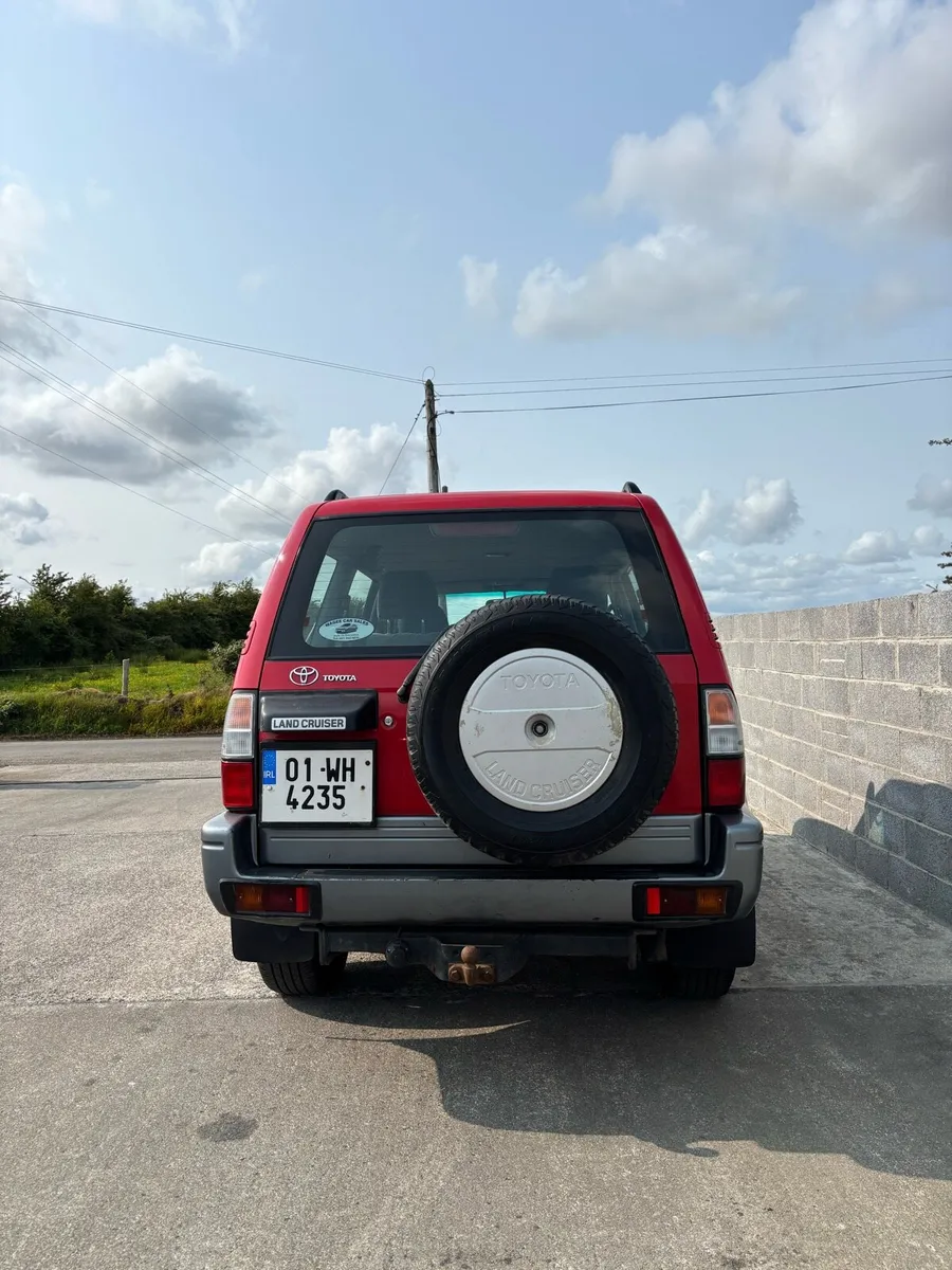 Toyota Land Cruiser - Image 3