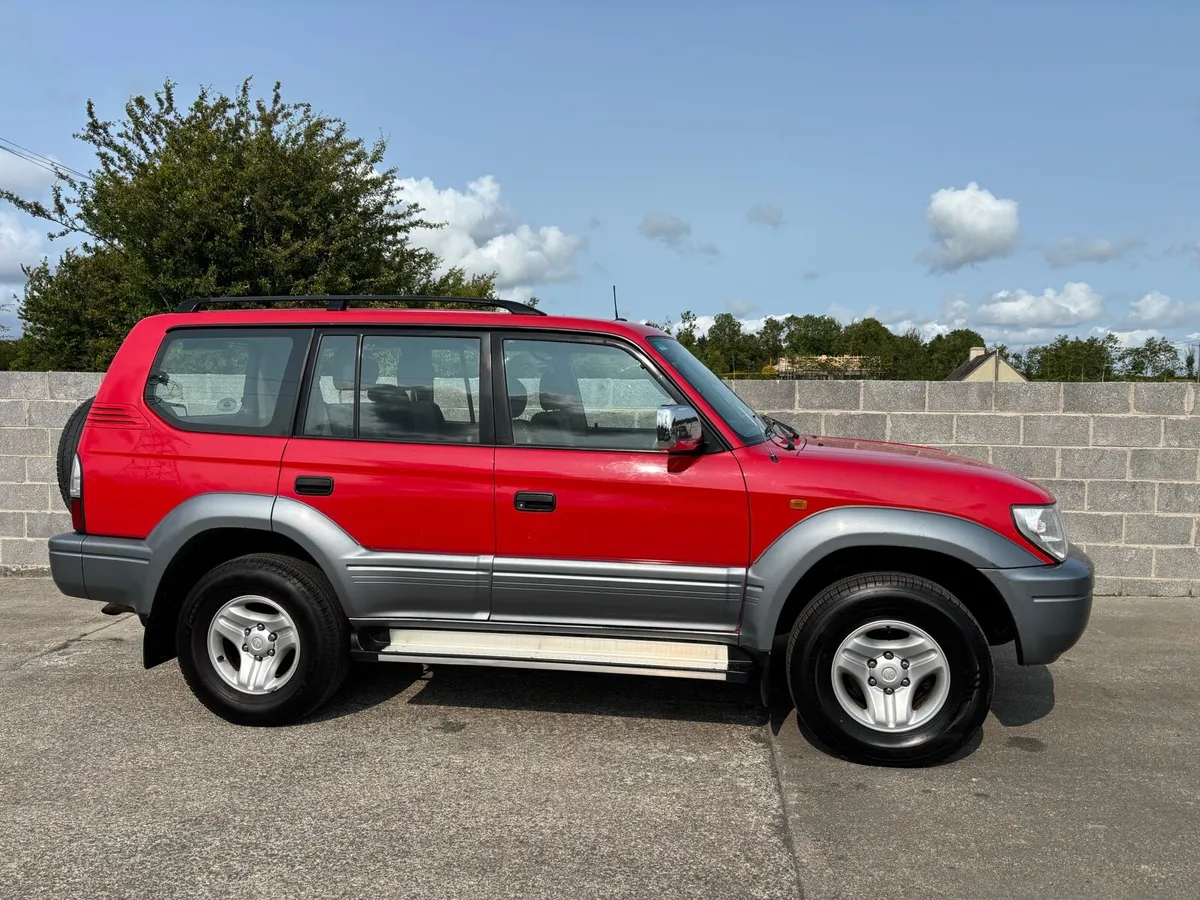 Toyota Land Cruiser - Image 4
