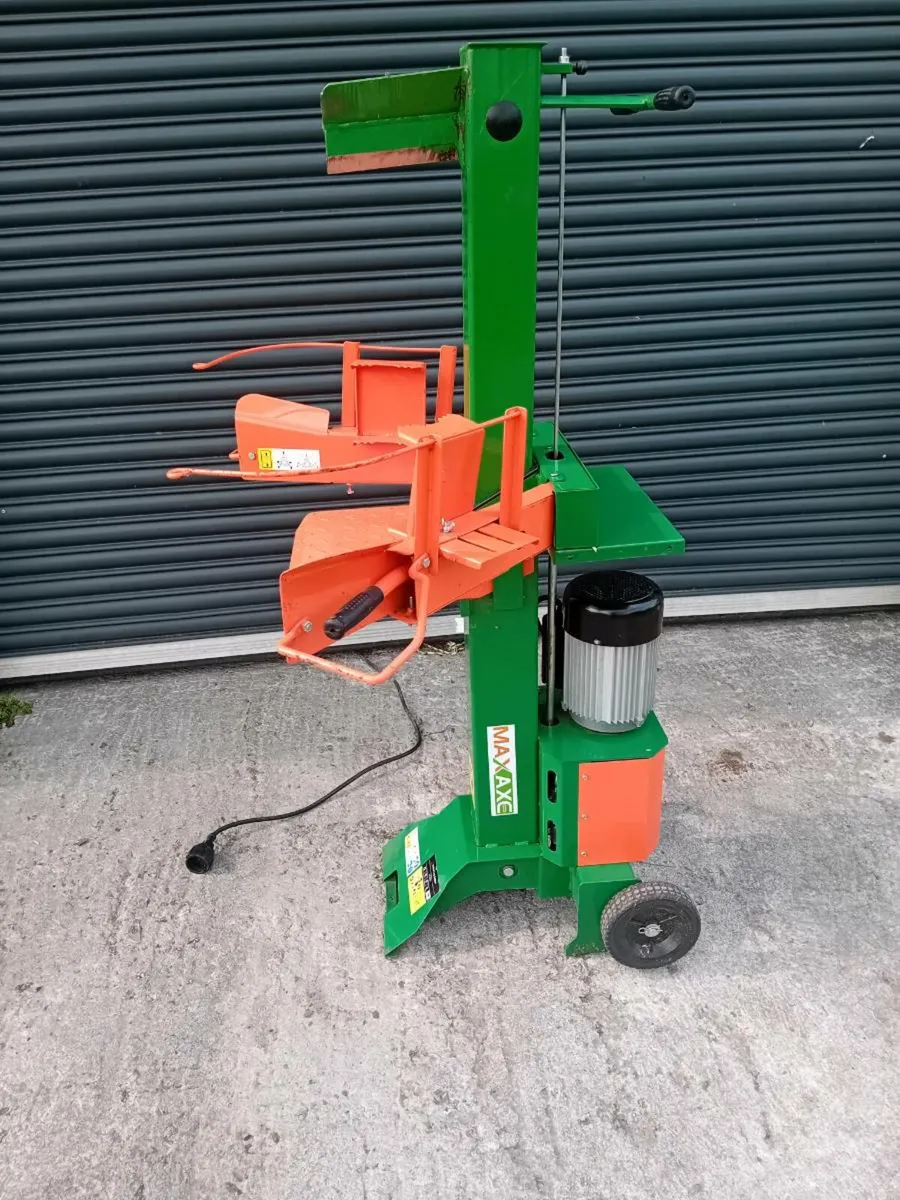Log Splitter - Image 2