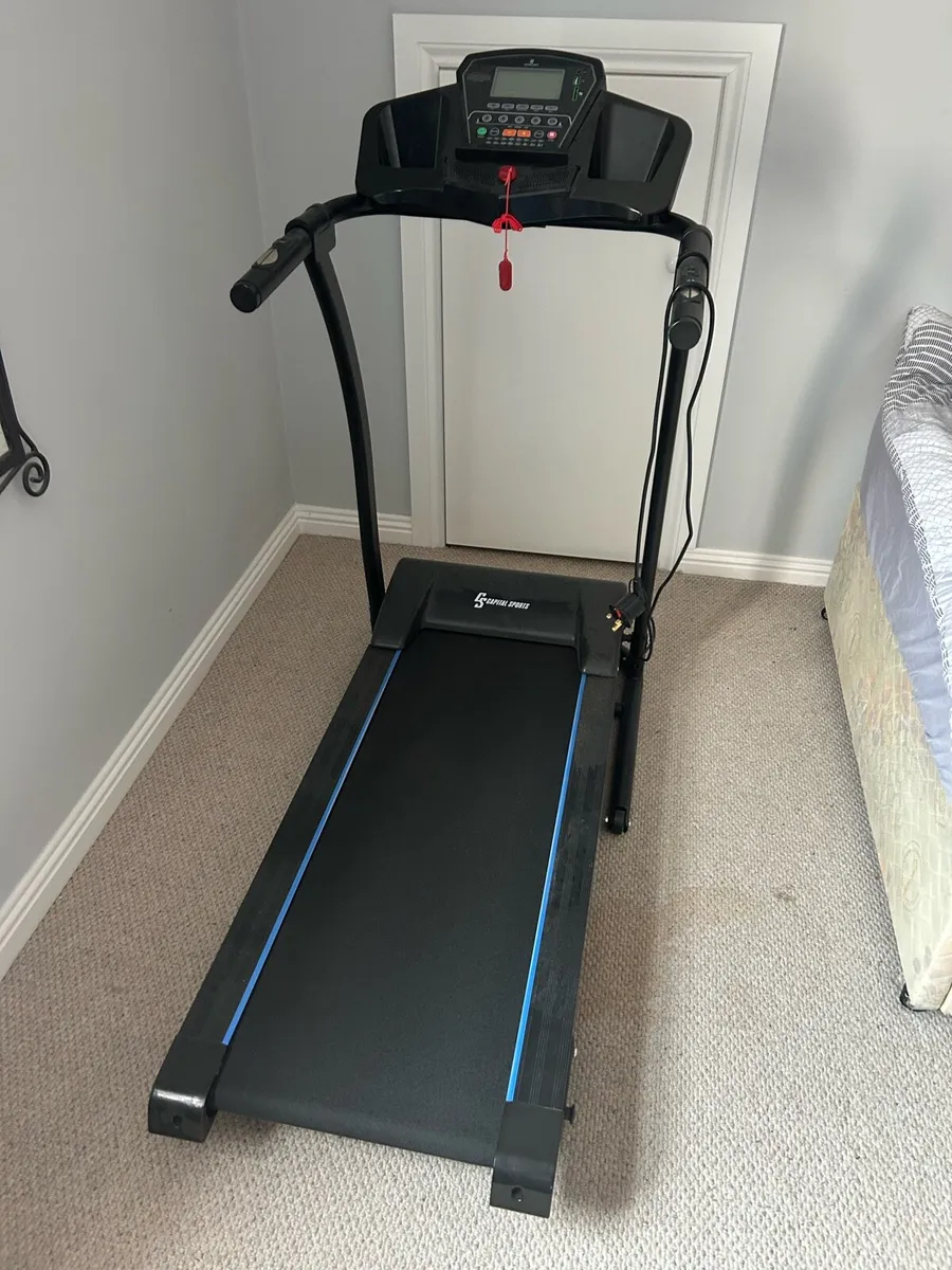 Castle Sports Treadmill. - Image 2
