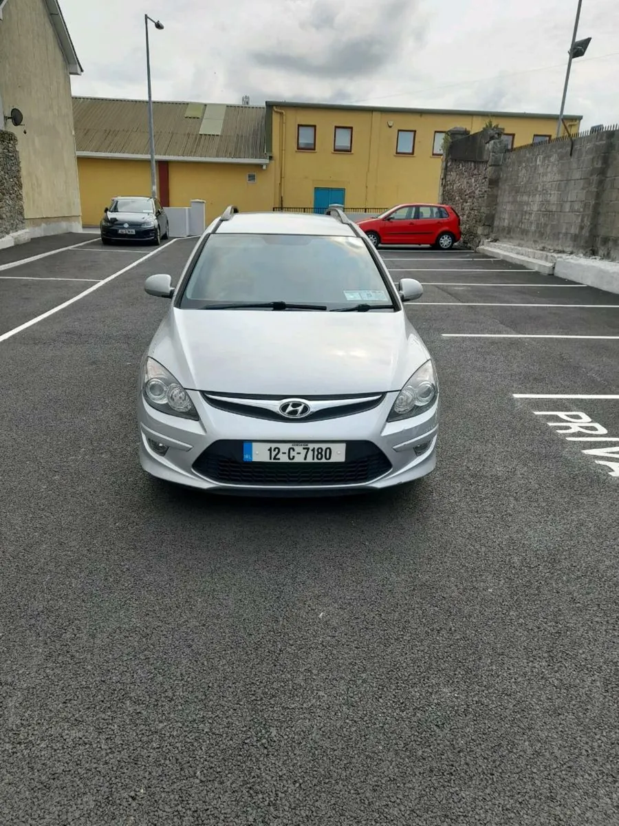 Hyubdai i30 Van Estate - Image 3