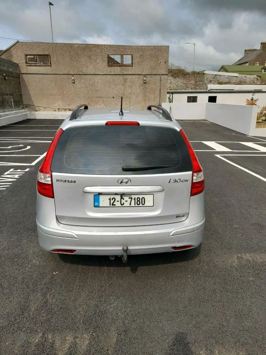 Hyubdai i30 Van Estate - Image 4