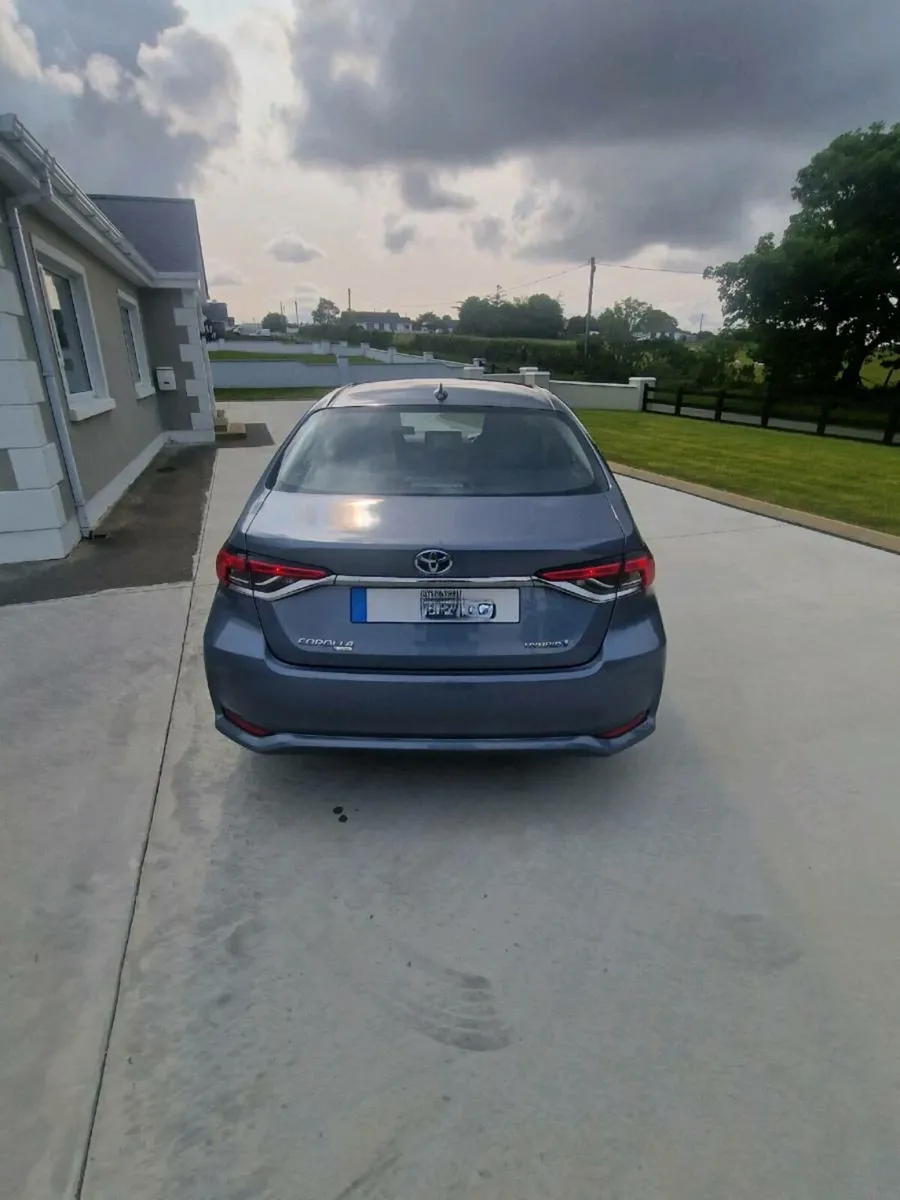 Toyota corolla luna - Image 3