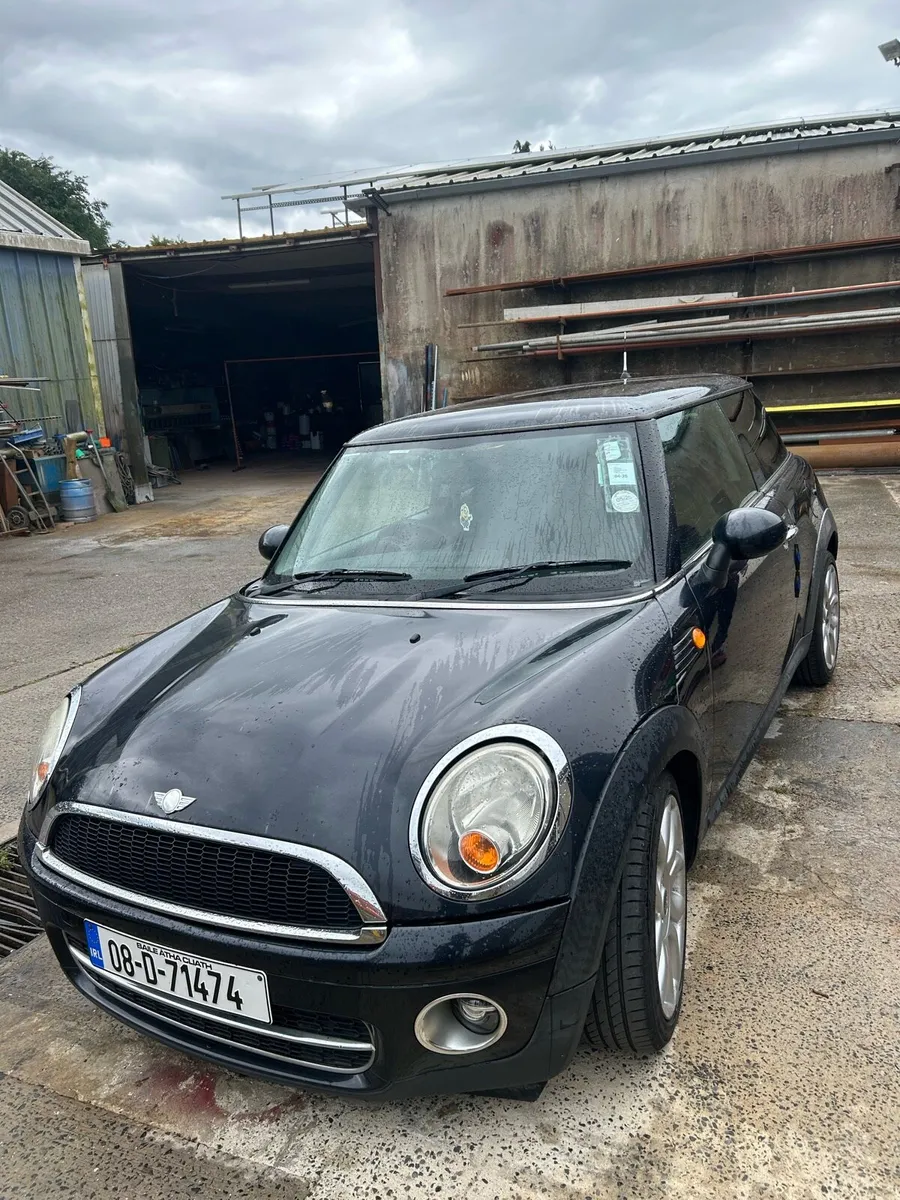 08 Mini Cooper - Image 1