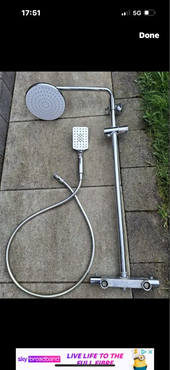 Shower panel - Image 1