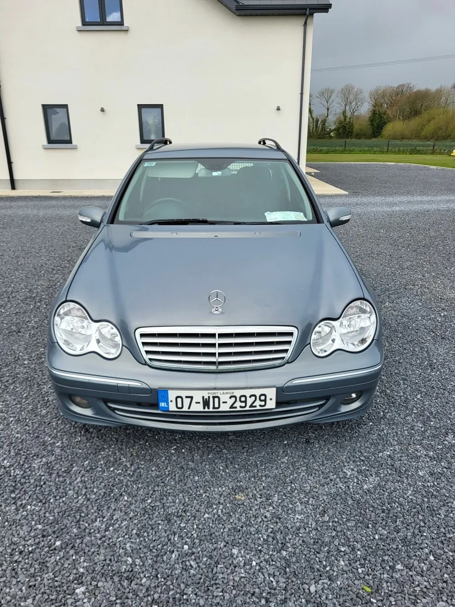 Mercedes-Benz C-Class 2007 - Image 4