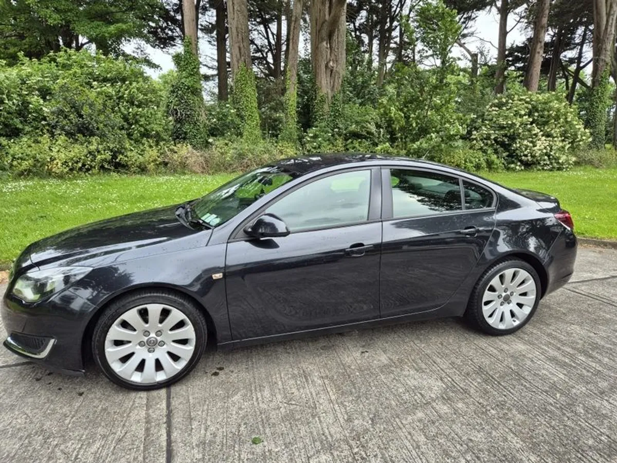 2014 Opel Insignia - Image 1