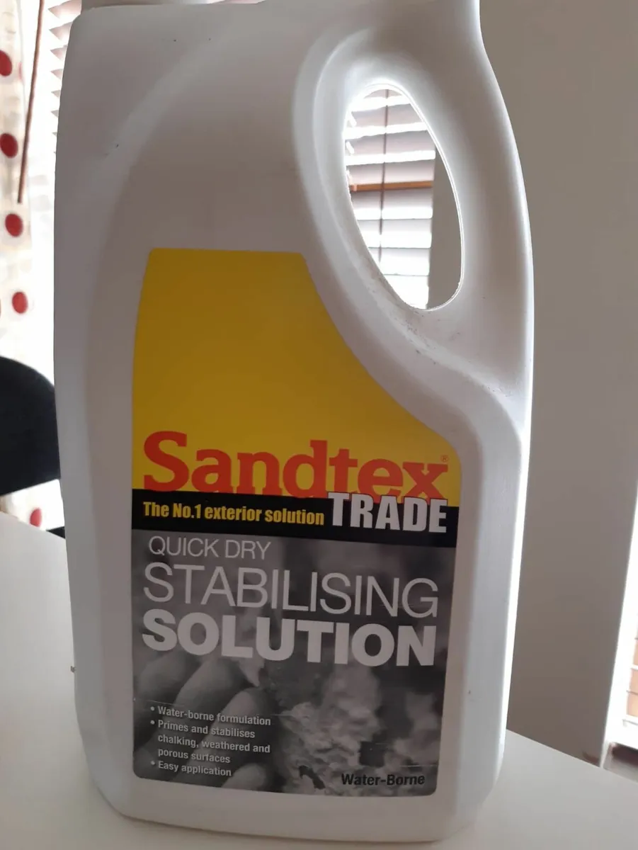Sandtex Stabilising Solution for Masonry Paint 5L - Image 1