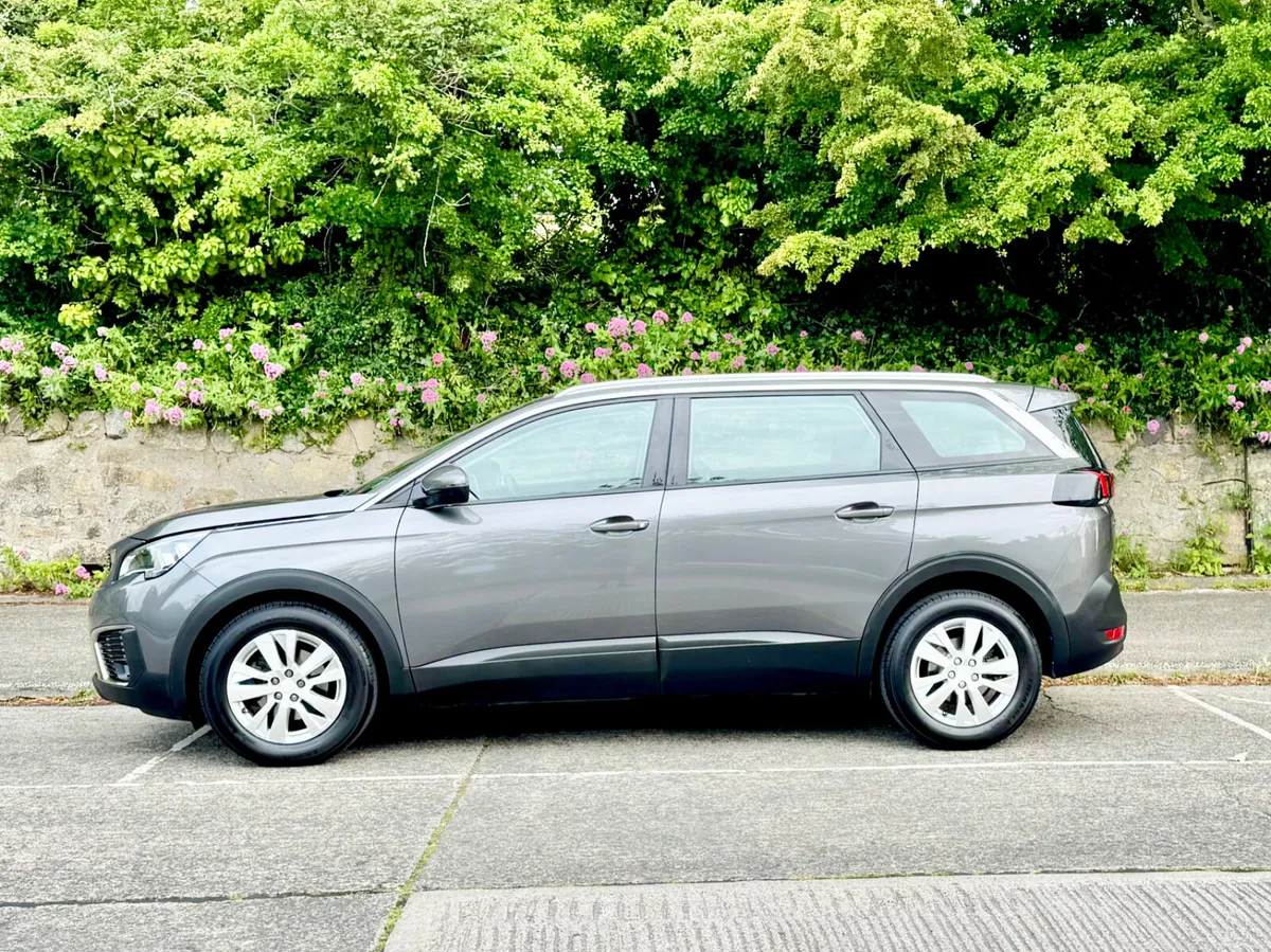 Peugeot 5008 2018!! ALURE!!1.2!! ONLY 57K MLS!! - Image 3