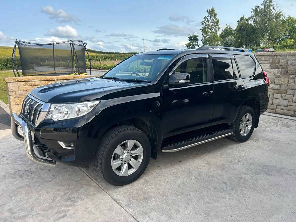 Toyota landcrusier 5 seater business edition - Image 2