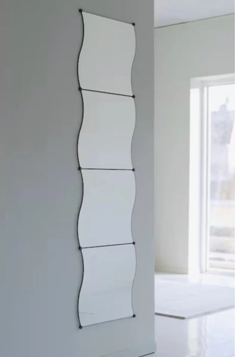 Mirror - Image 1