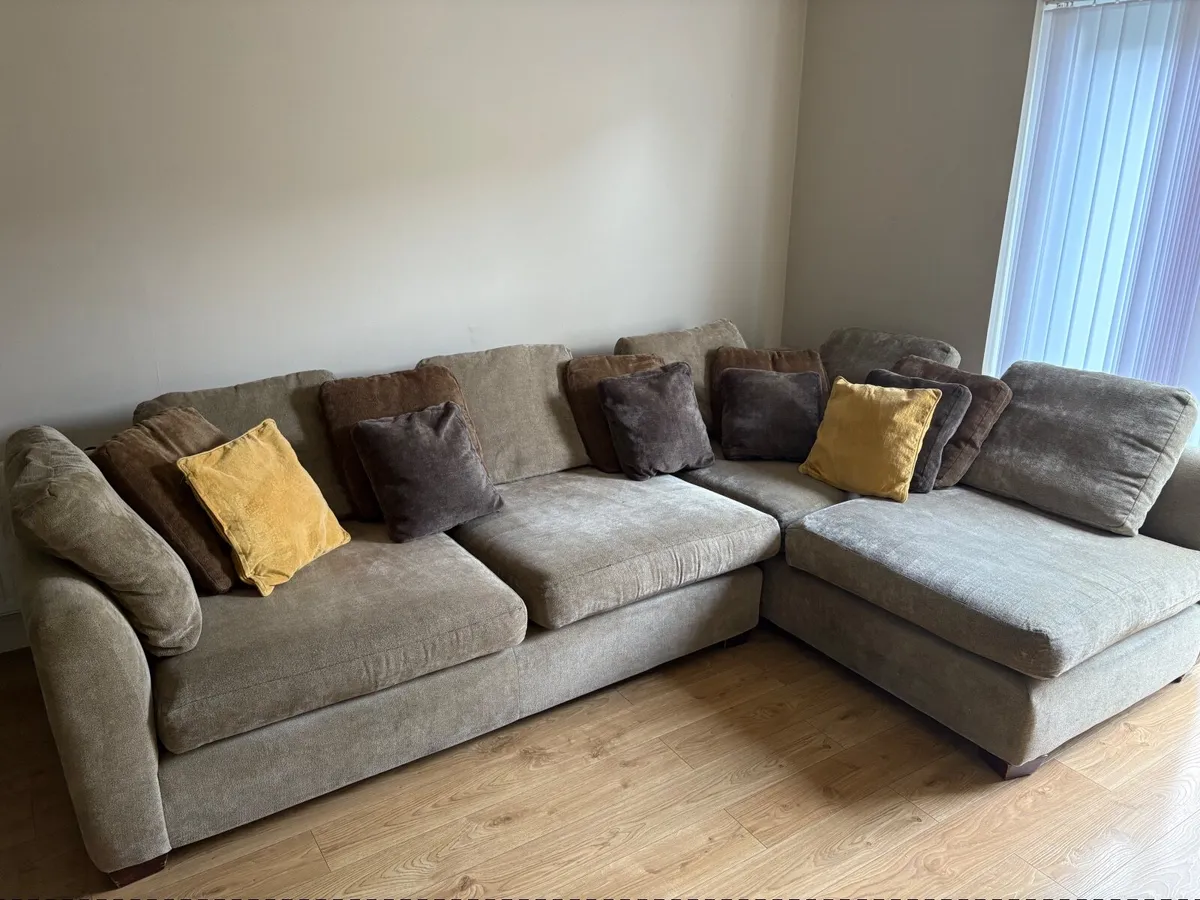 Corner sofa