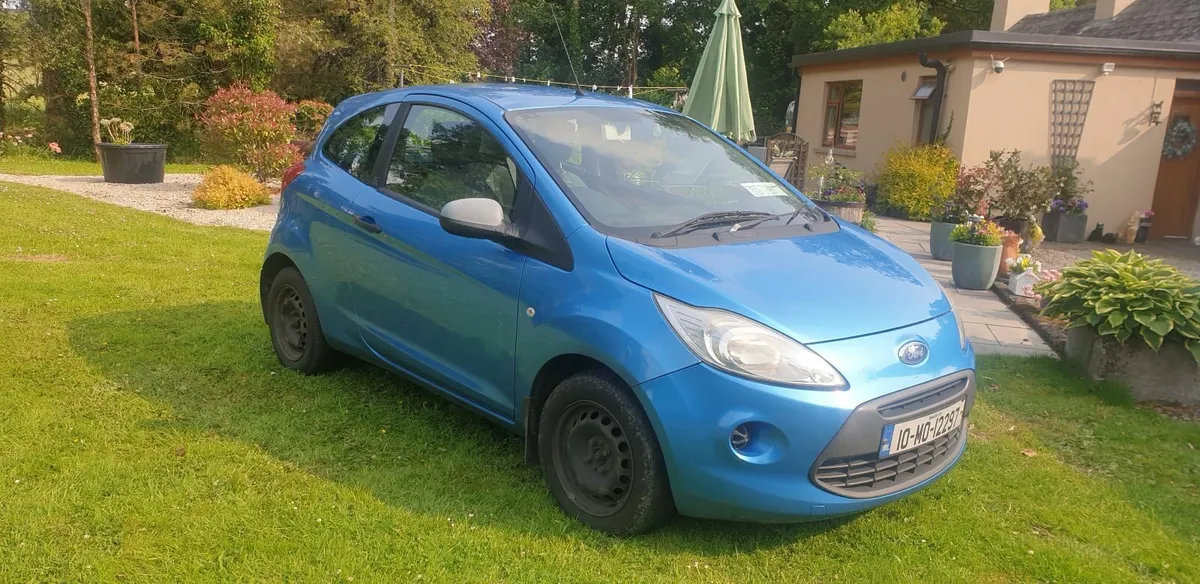 Ford KA 2010 - Image 2
