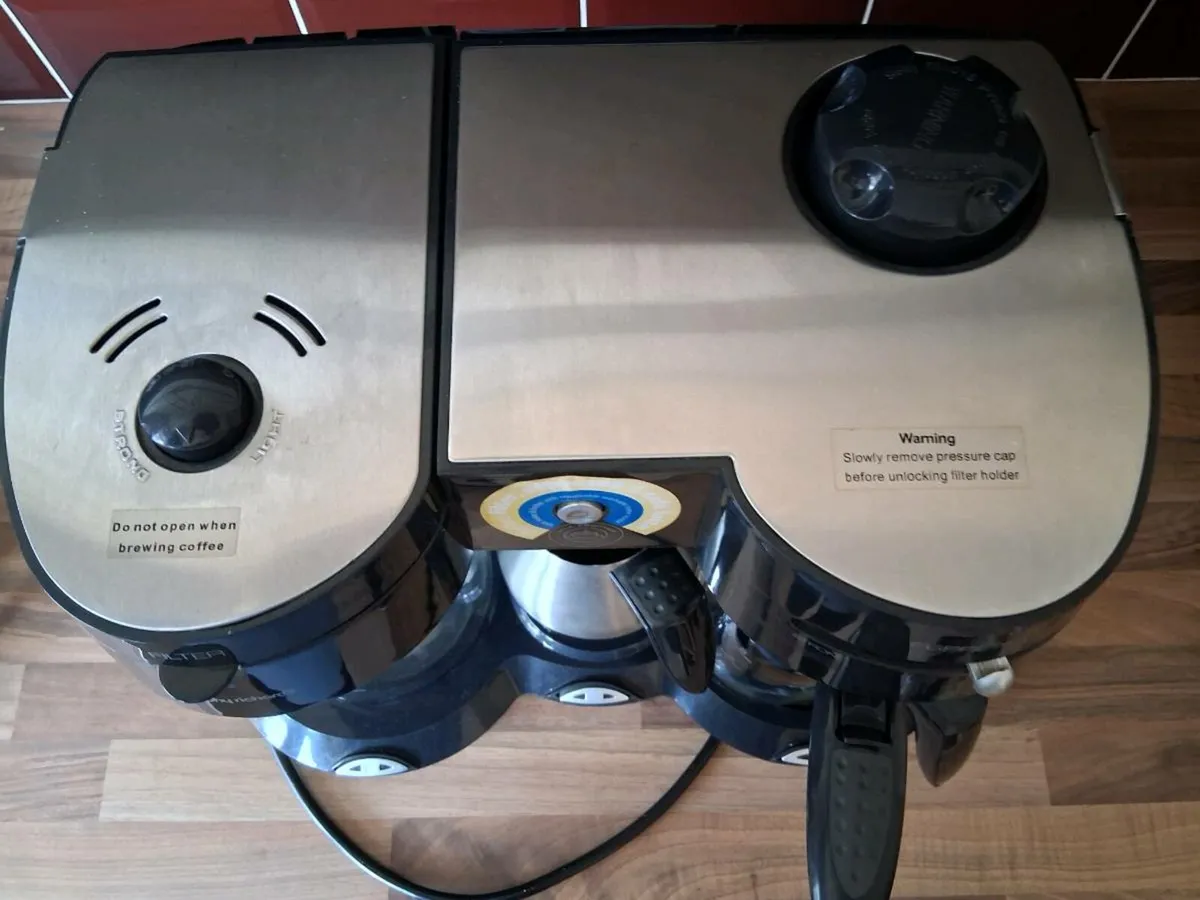 Morphy Richards Cappuccino Maker - Image 2