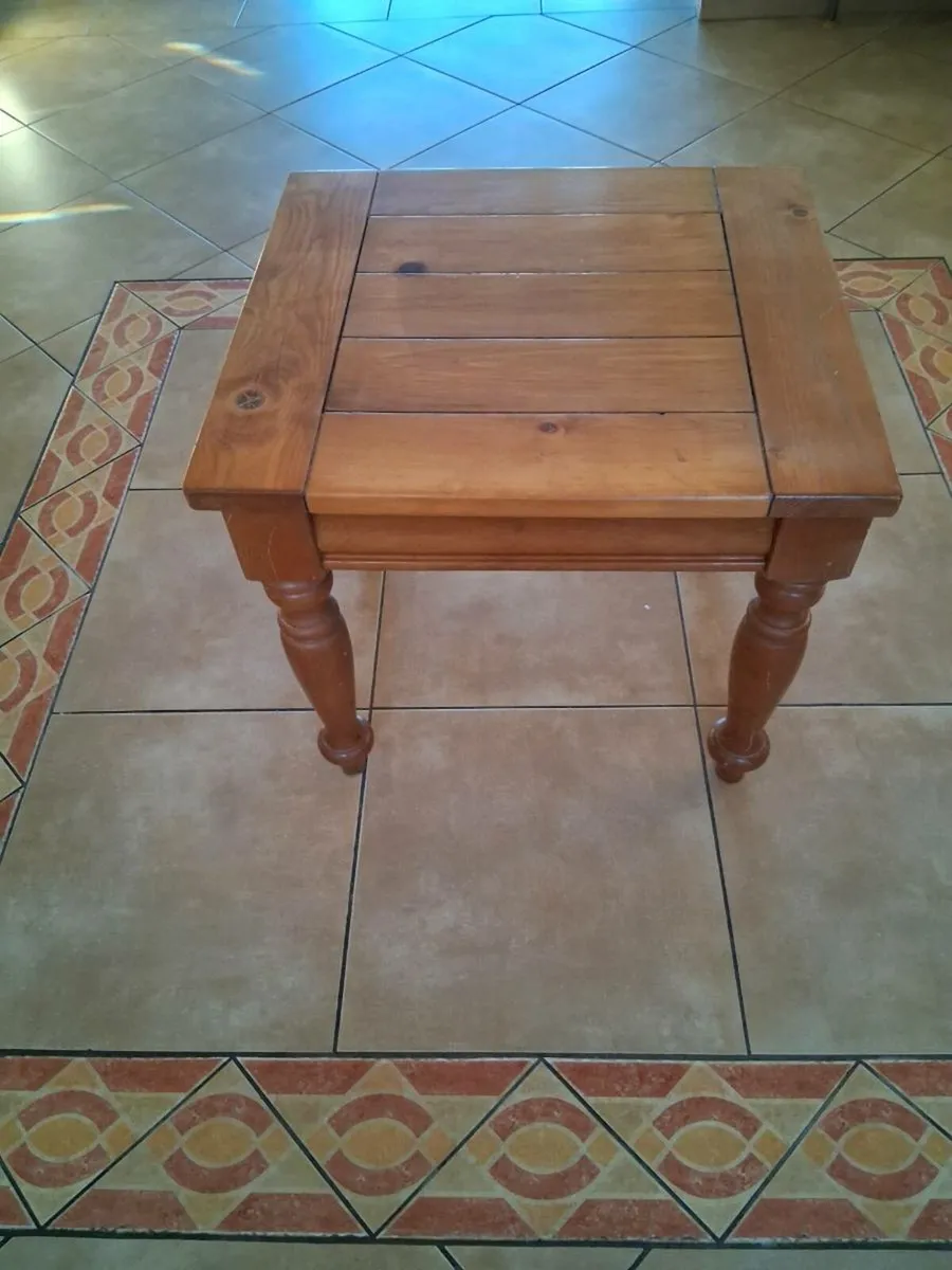 Square Pine Table - Image 2
