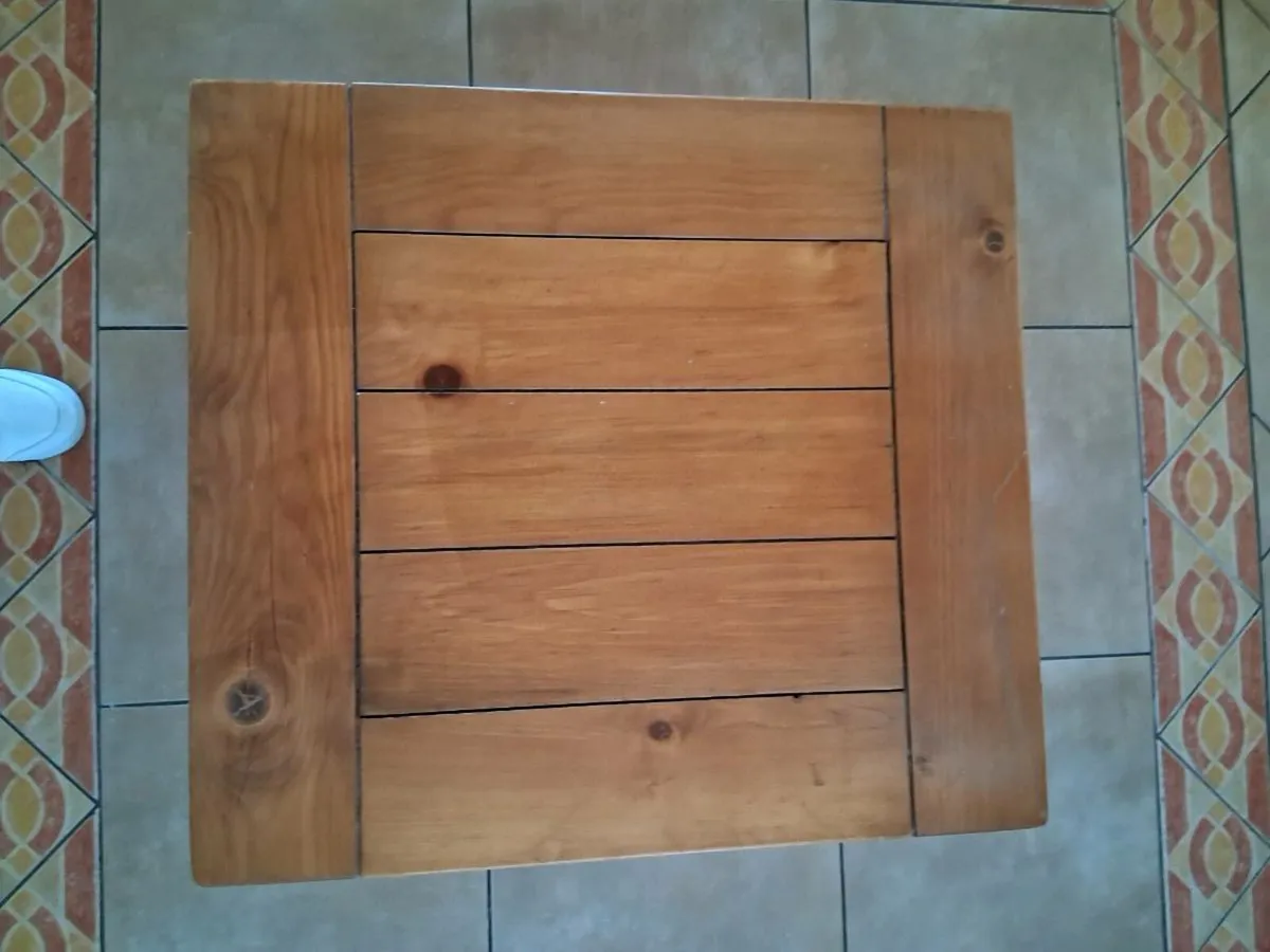 Square Pine Table - Image 4