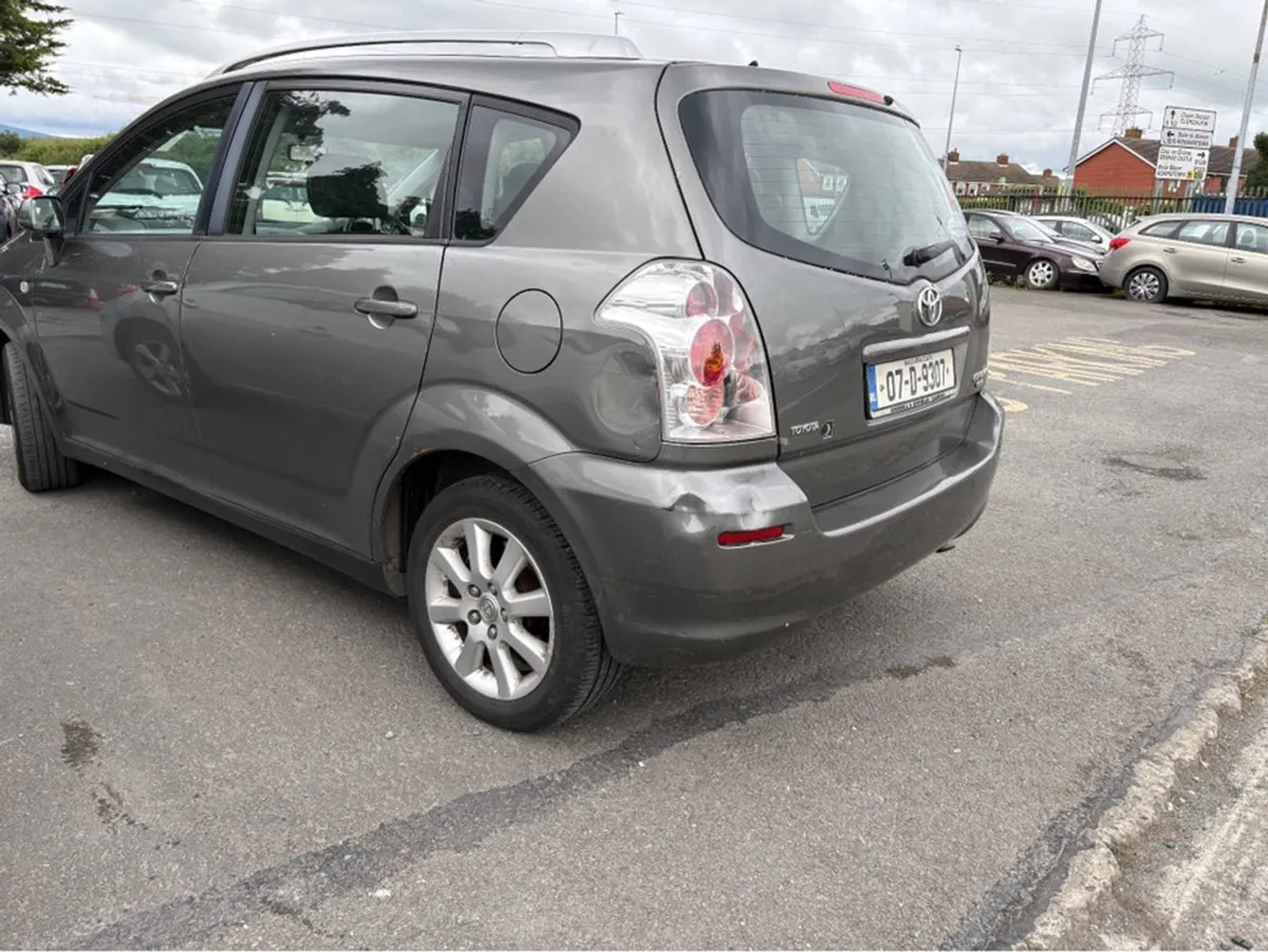 Toyota Corolla Verso 1.6 Luna 7S - Image 4